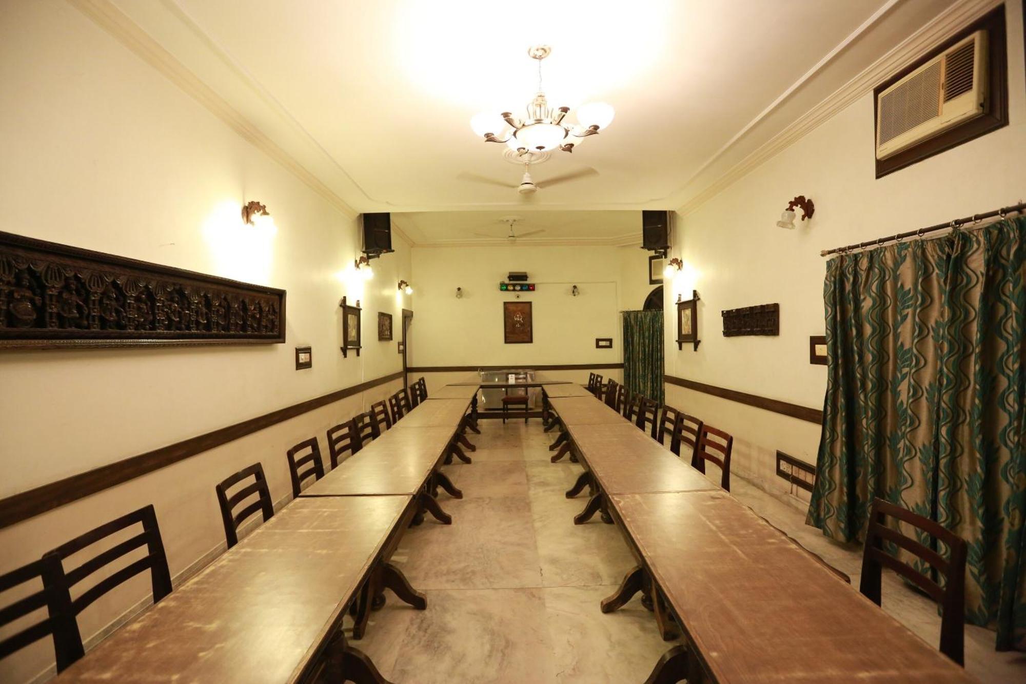Chinhat Oyo 8844 Meadows Inn מראה חיצוני תמונה